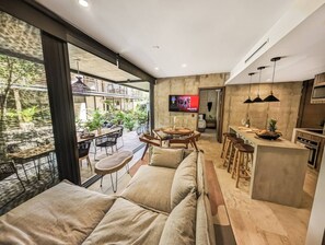 Fernseher