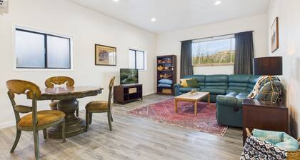 1bd ADU apartment with a/c and kitchen sleeps 4 Salmon River Hells Canyon