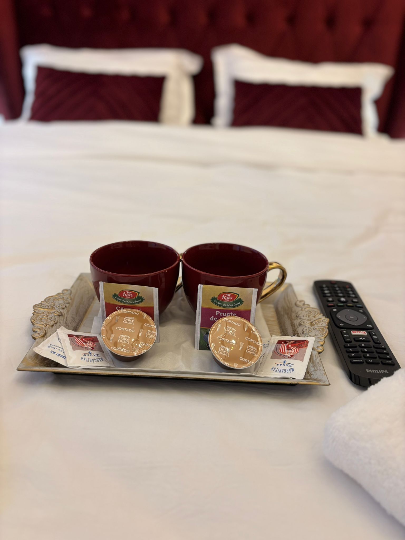 Comfort-Apartment, Blick auf den Innenhof | Hochwertige Bettwaren, Bettwäsche