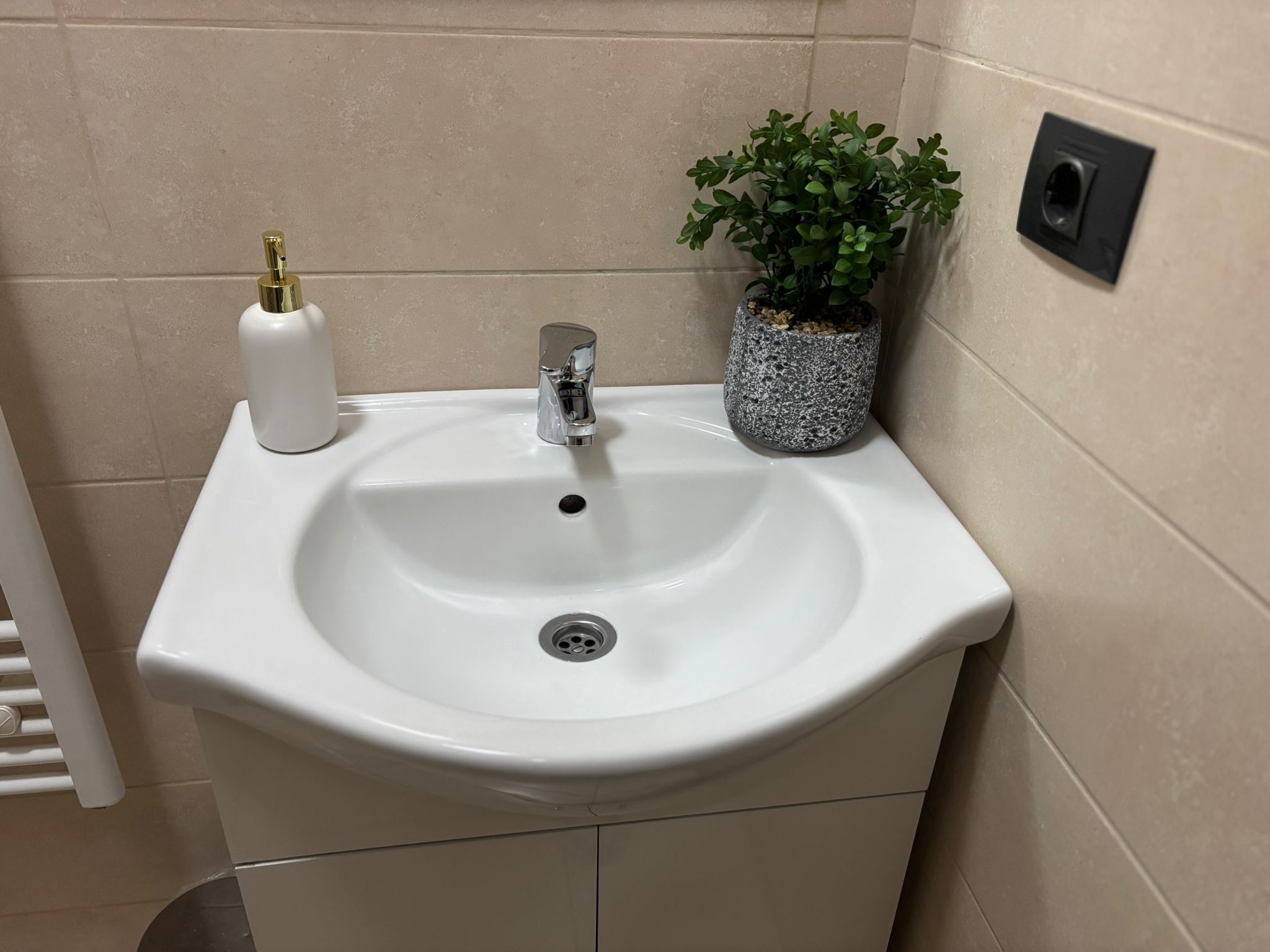 Luxury Studio, Mountain View | Bathroom