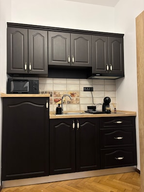 Romantic Studio, Mountain View | Private kitchen - Kromatic 5 boutique studios  (Brașov)