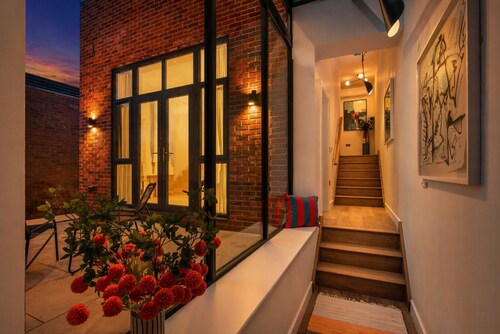 The Wivenhoe Hideaway - Luxury Cottages