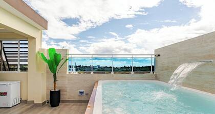 Luxury Family Retreat: Jacuzzi Privado & 3 Niveles Villa 1