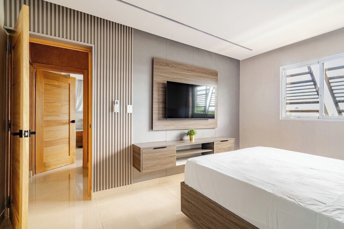 熨斗/熨衣板、WiFi、床单