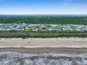 Beach nearby - Probably The Best View on the Peninsula (Bolivar Peninsula)