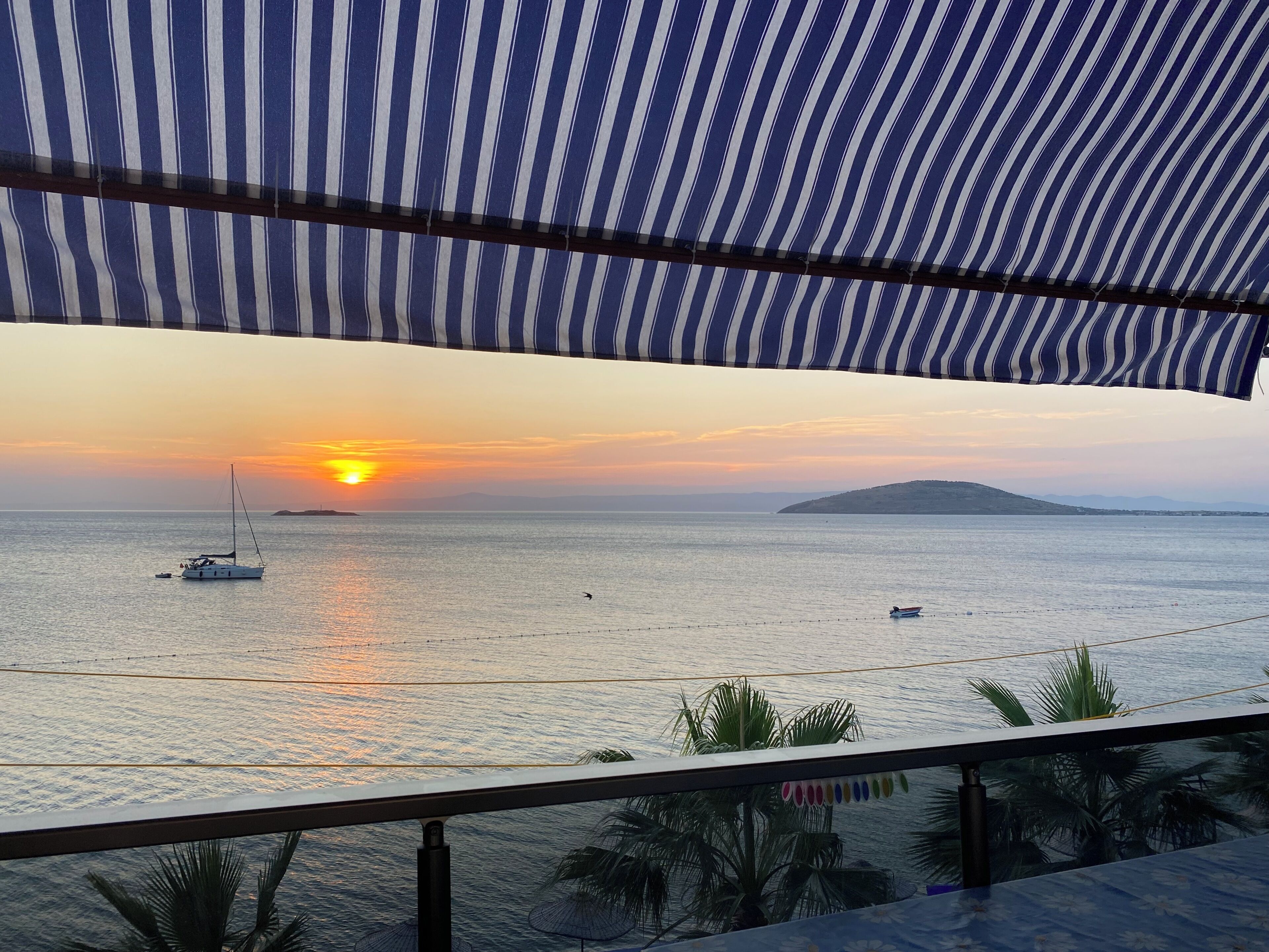 Deluxe Condo, Sea View | Balcony