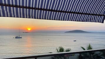 Condo Deluxe, vue sur la mer | Balcon