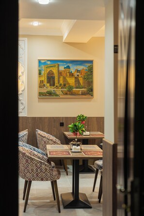 Free daily buffet breakfast - Boutique Hotel IMONA (Samarkand)