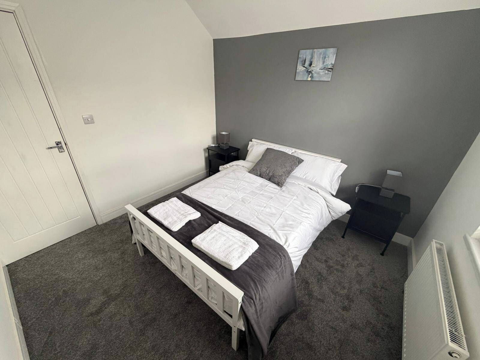 4 bedrooms, free WiFi, bed sheets