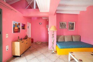 House - Oeve Apartment - A Colourful Loft in Kefalonia (Kefalonia)