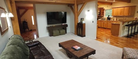 Smart-TV, Kamin