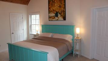 4 bedrooms, iron/ironing board, travel crib, free WiFi