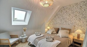 Iron/ironing board, free WiFi, bed sheets - Chez Fanch - PLOUHA - Gîte (PLOUHA)