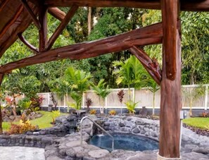 Pool - Two bedroom, two bath and separate cottage with king  full bath at orchid farm. (Pāhoa)