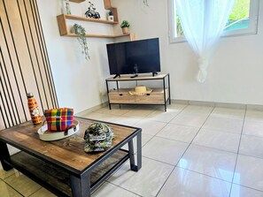 Interior - Ti Bamboo, 2 bedroom apartment, anse à l'âne, residential pool (Les trois ilets)