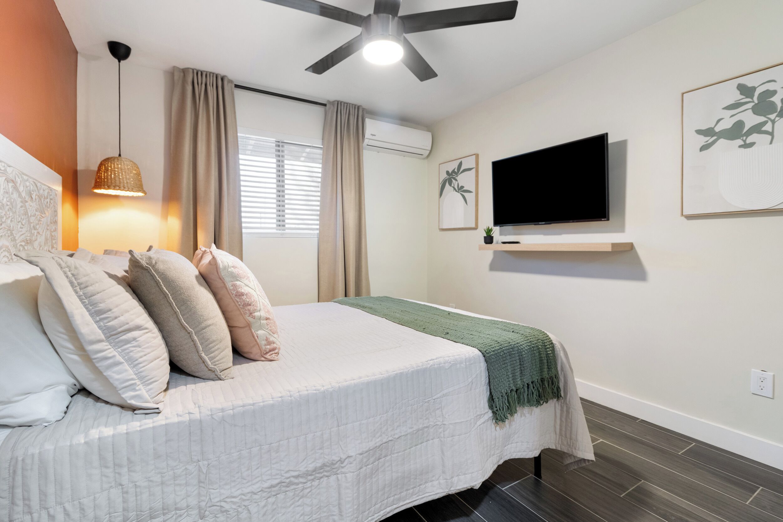 1 bedroom, iron/ironing board, free WiFi, bed sheets
