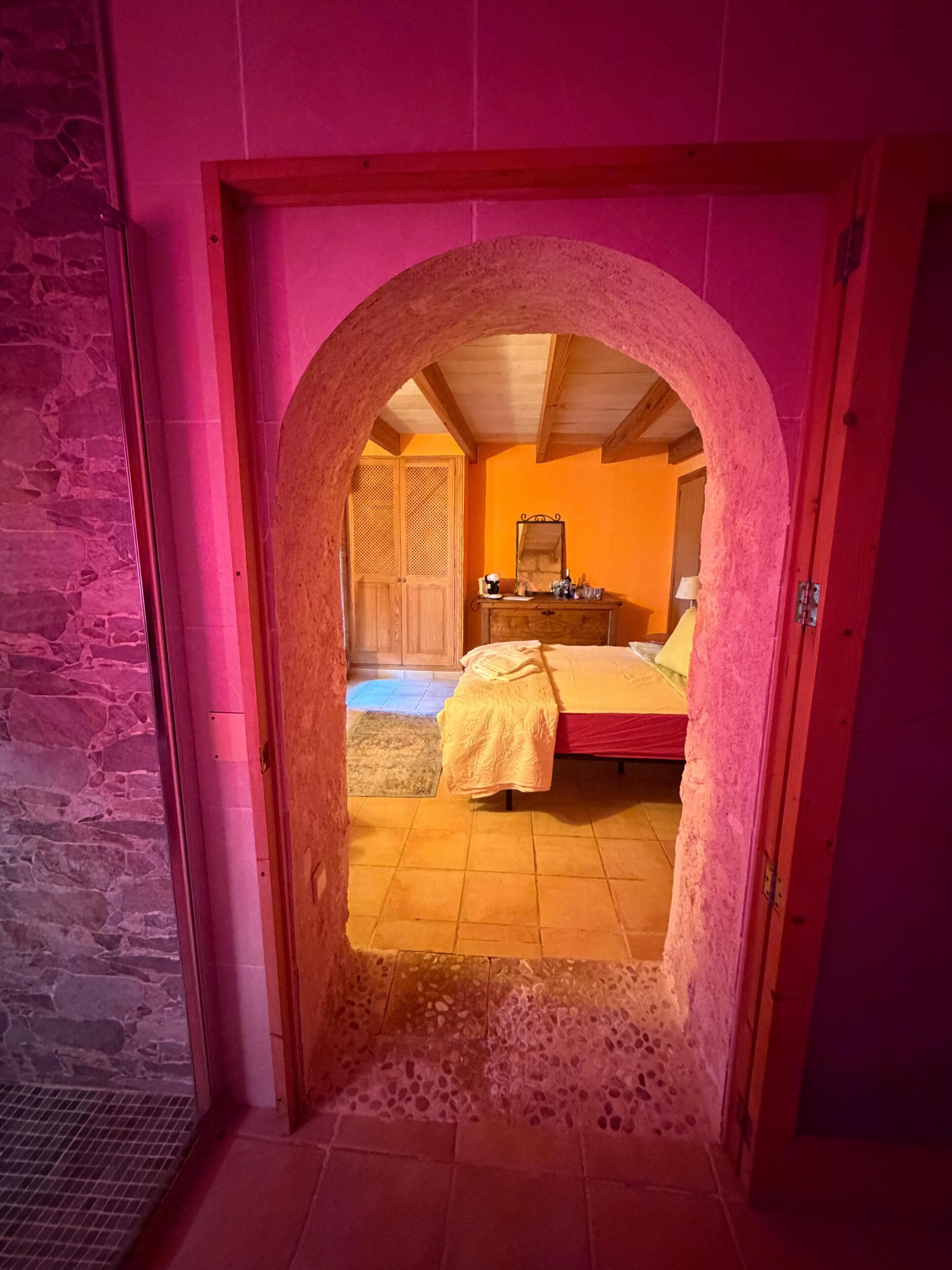 1 bedroom, iron/ironing board, travel cot, WiFi