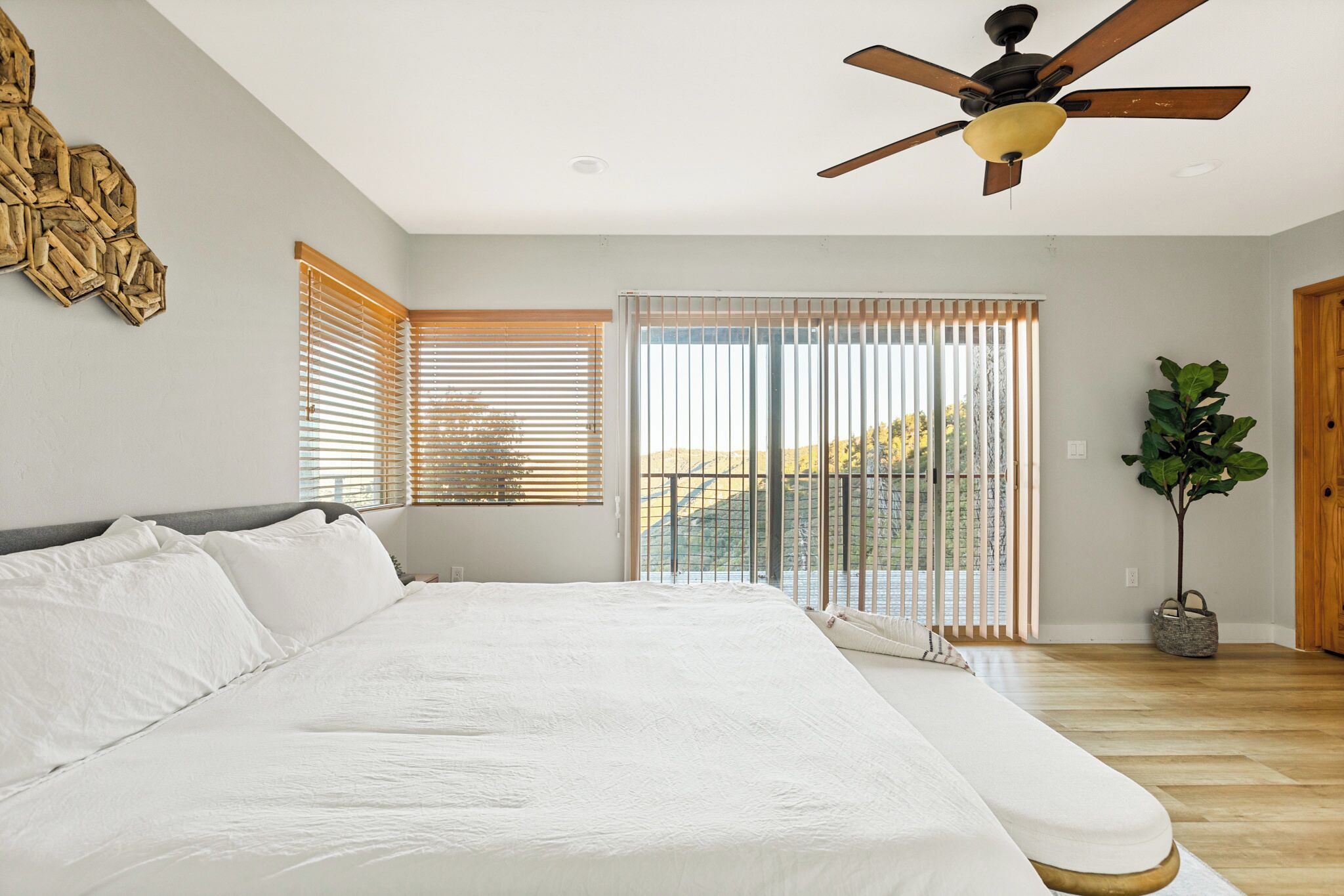 3 habitaciones, cuna de viaje, wifi gratis y ropa de cama 