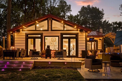 Riverfront Stay | Hot Tub, Secret Space, Pets OK!