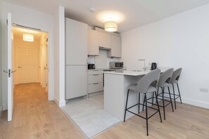 Private kitchen - AEA - Dean Swift Square (Dublin)
