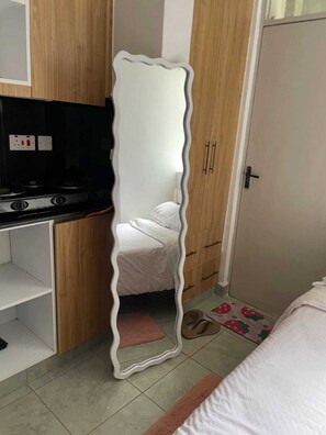 Room - Cozy Studio Apartment In Roysambu (Nairobi)