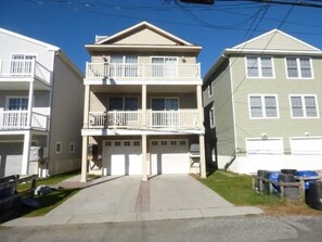 Exterior - Family Beach Getaway – Walk to Beach, Boardwalk & Enjoy Coastal Comfort (Ocean City)