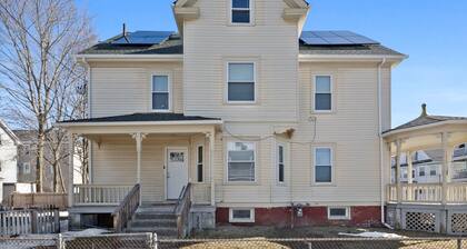 Charming 2-bedroom apartment in charming Attleboro
