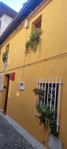 Beautiful house located in the heart of the middle zone of Navarra.
