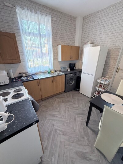 Contractor Stay/Free Parking/Wi-Fi/Near City Centre
