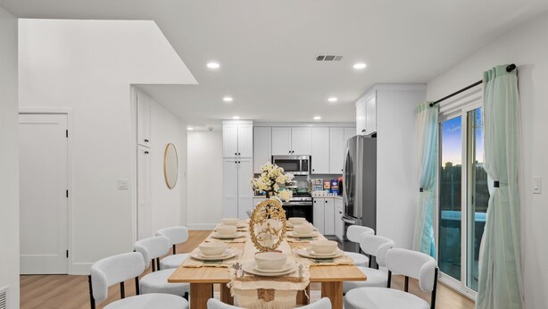 Dining - King Bed, Garage, Gated Backyard, 4BR/2Bth (El Cajon)