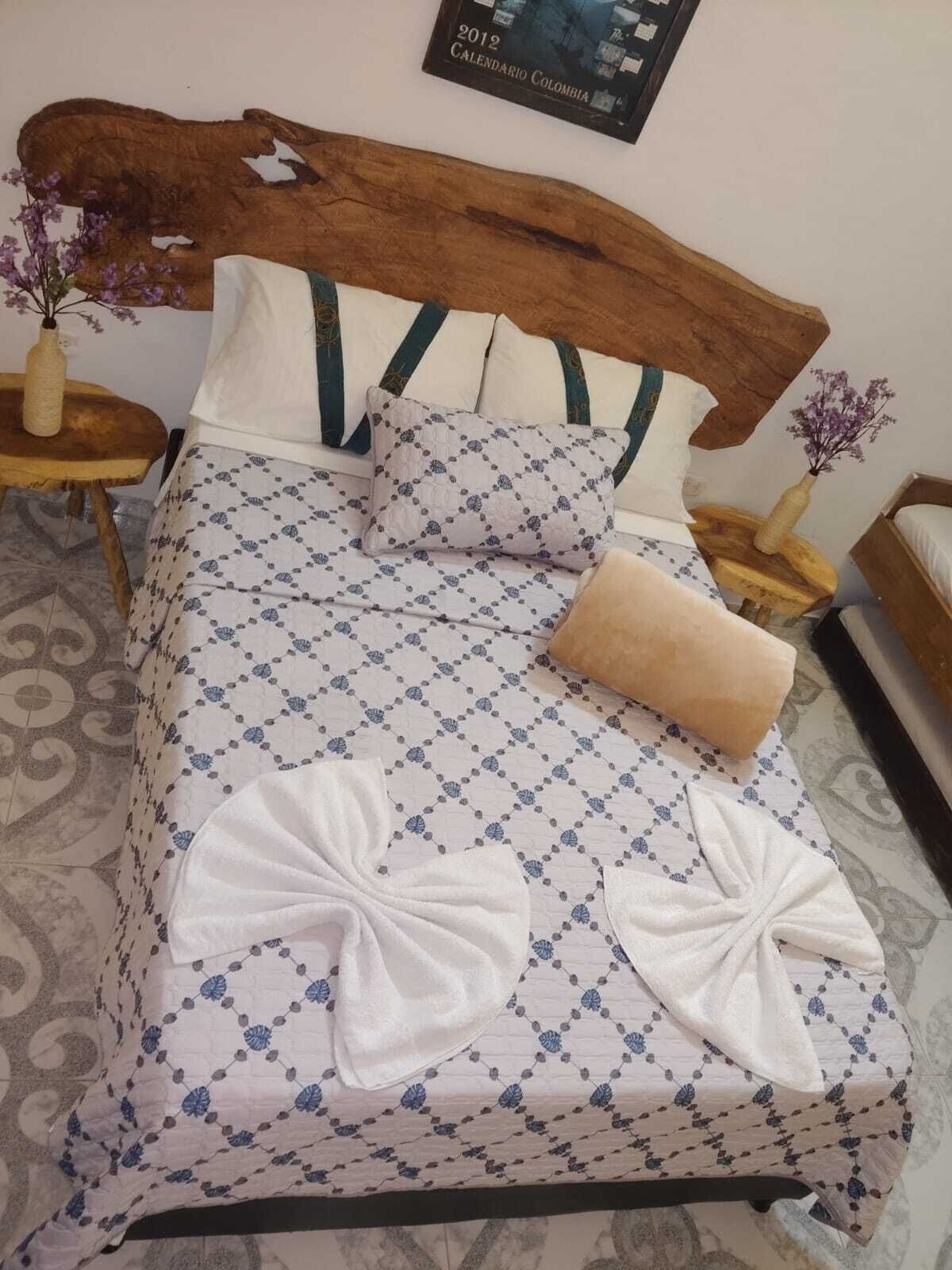 6 chambres, Wi-Fi, draps fournis