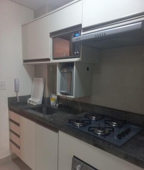 Comfort Apartment, Garden View | Private kitchen - RESORT BEIRA MAR  (Recife)