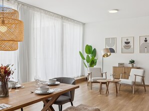 Dining - Loft Seven by Interhome (Root)