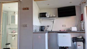 Fridge, microwave, toaster