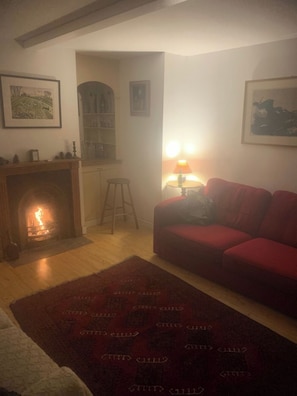 Interior - Spacious Suffolk Cottage in Village Setting (Westleton)