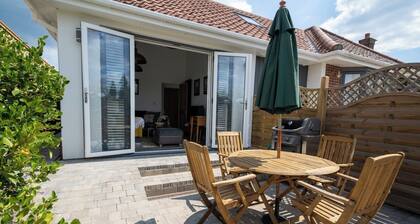 The Mustard Pot 2-Bed Apartment Stoke Holy Cross