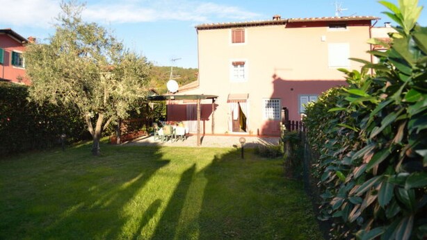 Unclassified image, 1 of 11, button - Casa Daniel by Interhome (Lucca)