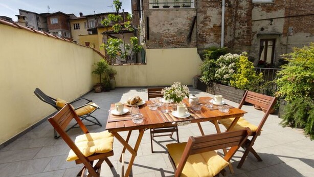 Outdoor dining - Musetta by Interhome (Lucca)