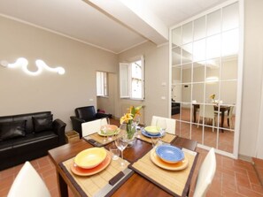 Dining - Loft Lucca by Interhome (Lucca)