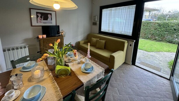 Unclassified image, 1 of 39, button - Green Hills 13 by Interhome (Ciciana)