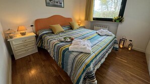 Room - Green Hills 13 by Interhome (Lucca)