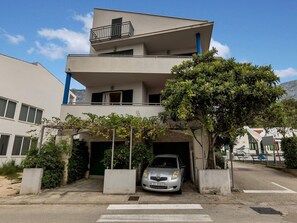 Exterior - Wohnung Stadt A1 by Interhome (Tučepi)