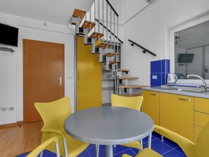 Dining - Wohnung Stadt A1 by Interhome (Tučepi)