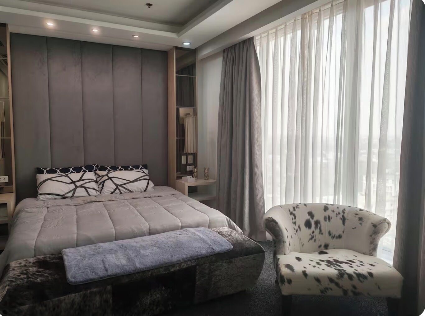 In-room safe, blackout drapes, iron/ironing board, free WiFi