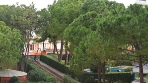 Property grounds - Cristallo Residence mit Garten by Interhome (Lignano Pineta)