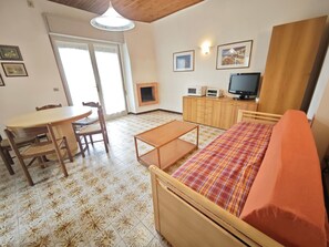 Unclassified image, 4 of 19, button - Villa Genny 2 by Interhome (Lignano Pineta)