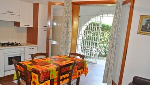 Unclassified image, 3 of 19, button - Villa Cà del Portegheto 1 by Interhome (Lignano Pineta)