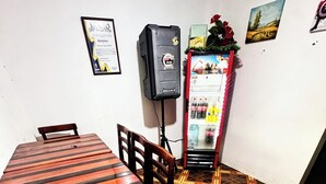 베이직룸, 시내 전망 | 다이닝
