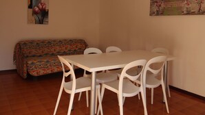 Dining - Villa Marisa by Interhome (Lignano Pineta)
