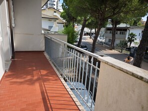 Property grounds - Villa Anna 4 by Interhome (Lignano Pineta)